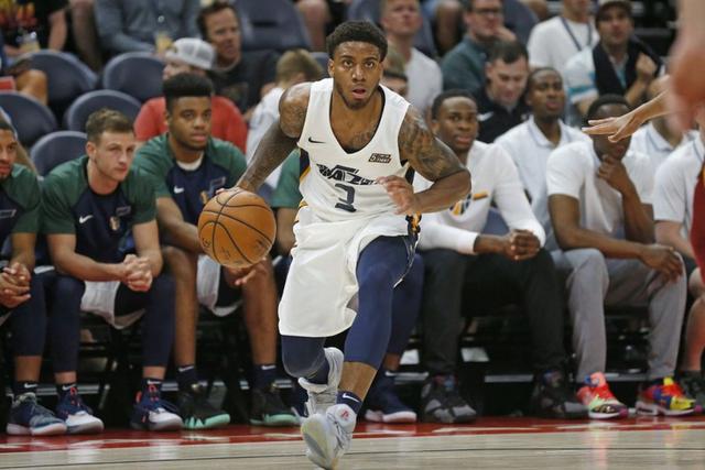 亚历山大39分雷霆大胜尼克斯 鹈鹕力克76人