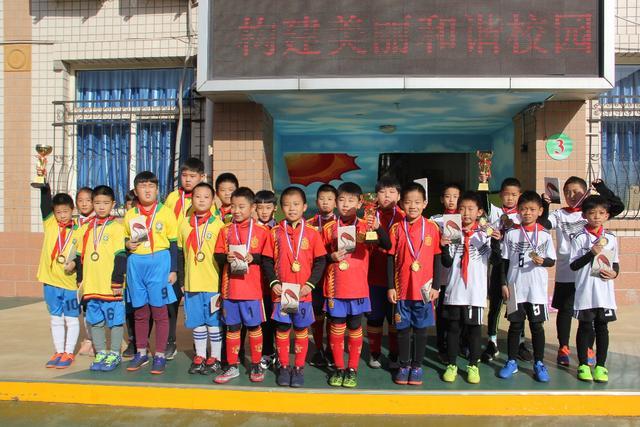 卡塞米罗达成曼联生涯100场里程碑 15球9助+2冠