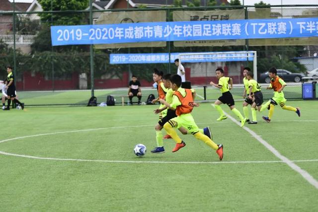 欧冠-弗拉霍维奇点射戴维破门 尤文图斯1-1里尔