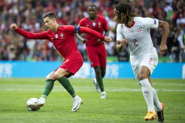 西卡37+11利拉德34分 步行者大胜雄鹿追至1-1